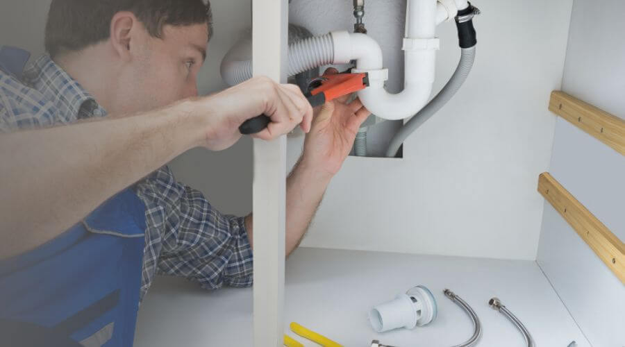 Expert burst pipe repair services in Jasper, MI